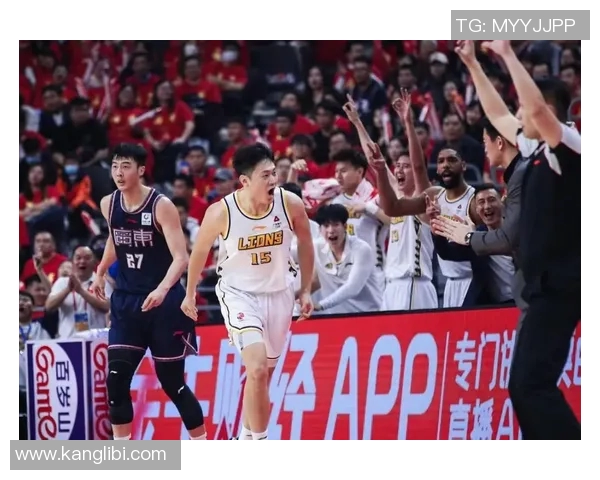 11月12日CBA精彩对决广东队与浙江队全场录像回放分析与精彩瞬间回顾