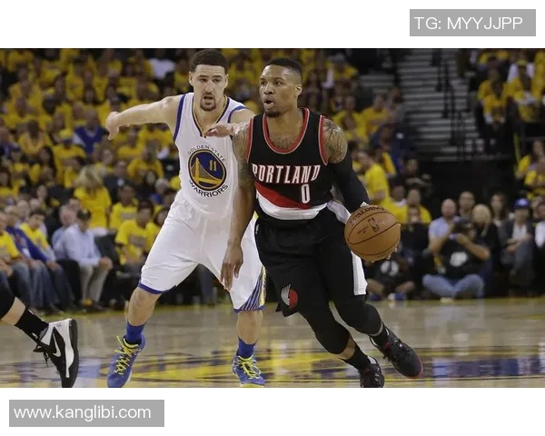 勇士与开拓者西部决赛第二场直播精彩对决全程回顾与分析 勇士与开拓者西部决赛第二场直播精彩对决全程回顾与分析